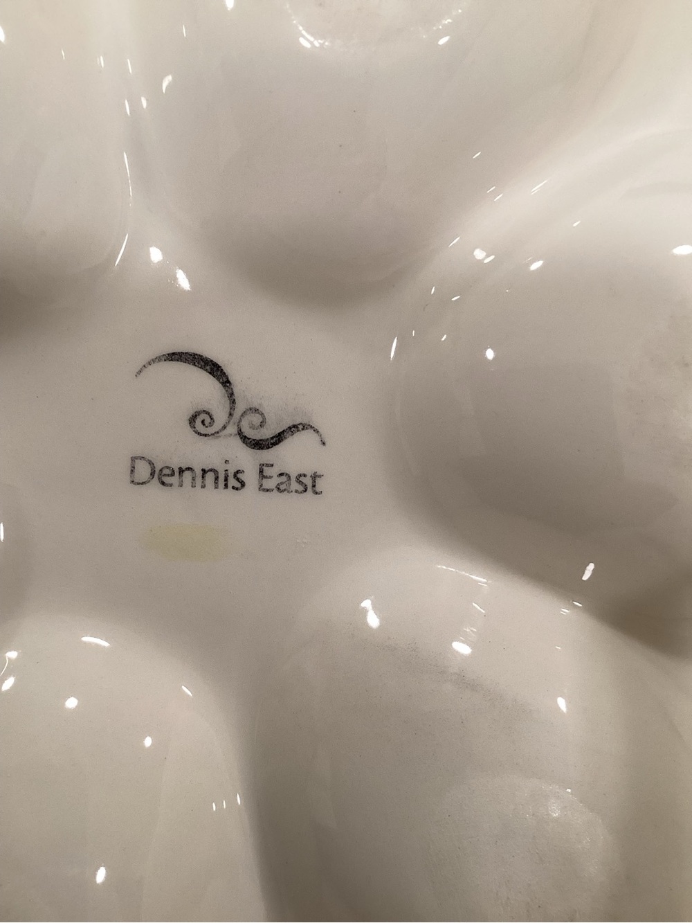 Ceramic Egg Tray Dennis East Hen design - Picture 2 of 2